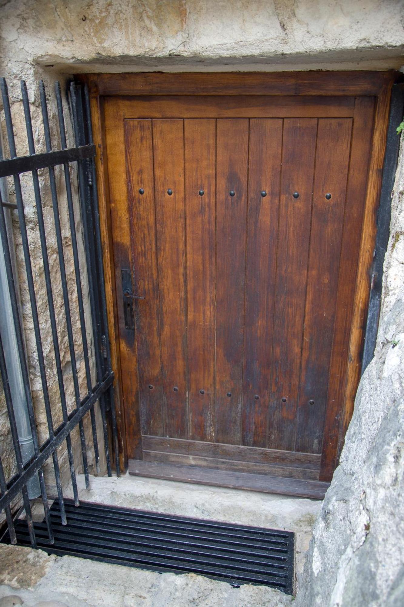 Old Mill Studio Apartment モスタル エクステリア 写真
